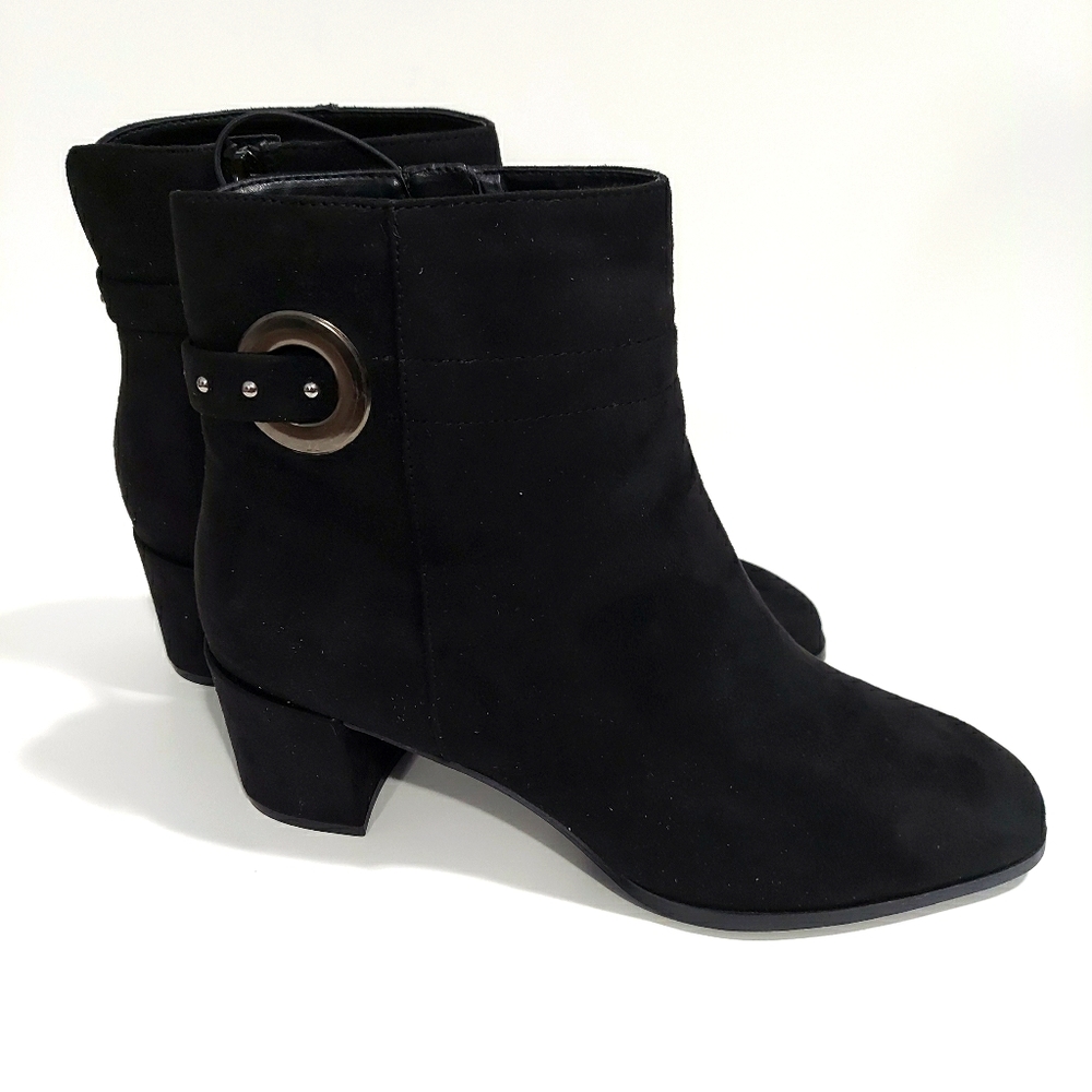 NWT East 5th Eastview Booties Block Heel Size 10W - Picture 2 of 6